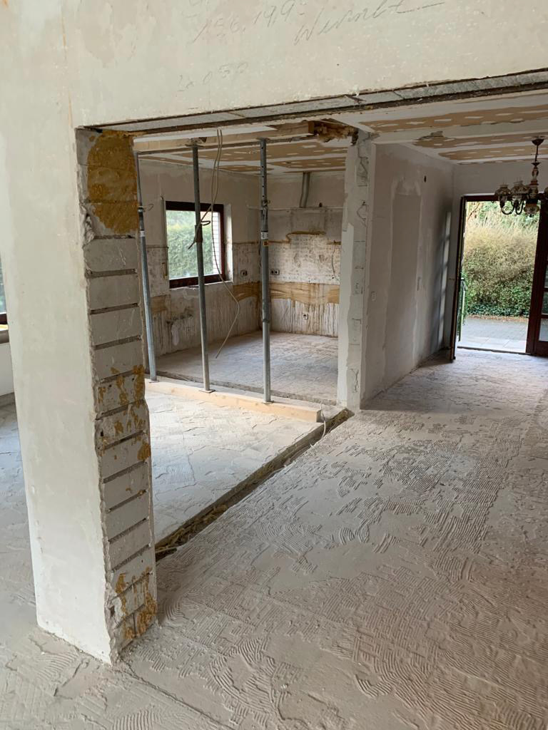 Hier entsteht nun ein offener, moderner K&uuml;chenbereich